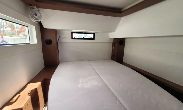 Lagoon 46 | Pergisos