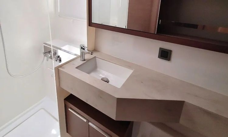 Lagoon 46 | Pergisos