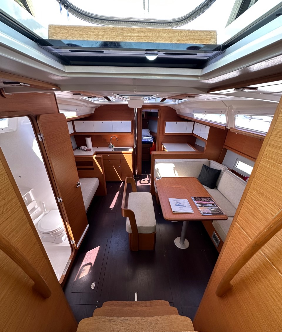 Dufour 430 | Opportune Moment