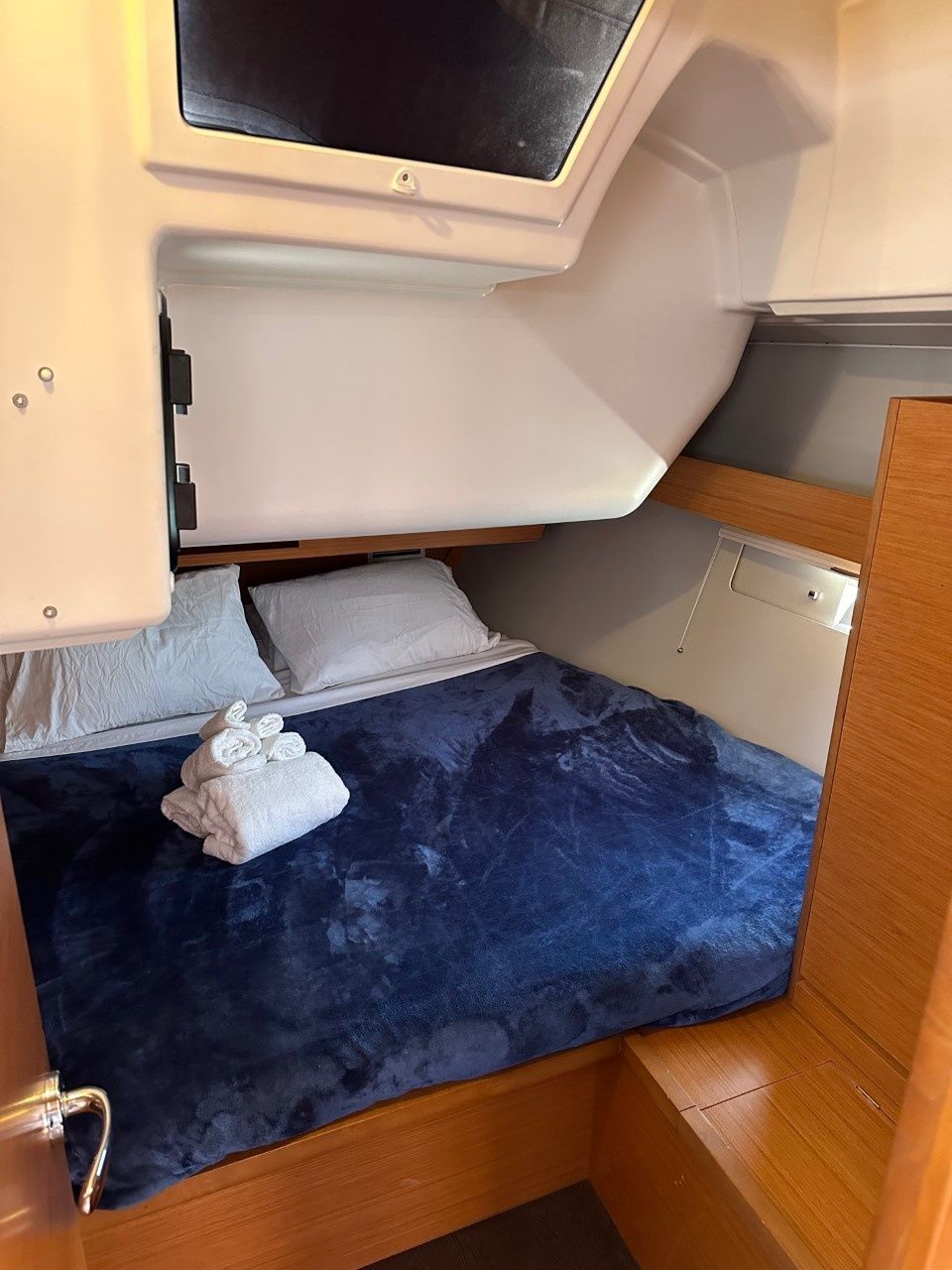 Dufour 430 | Opportune Moment