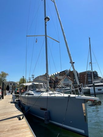 Dufour 430 | Opportune Moment