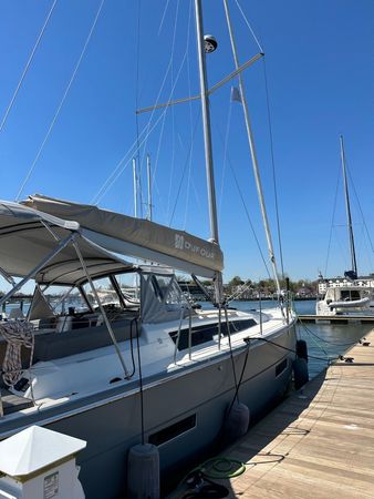 Dufour 430 | Opportune Moment