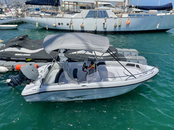 Ranieri Voyager 17 | Open
