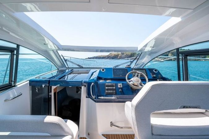 Beneteau Gran Turismo 36 | Parrot