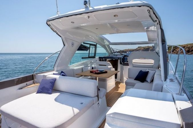 Beneteau Gran Turismo 36 | Parrot