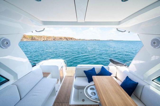 Beneteau Gran Turismo 36 | Parrot