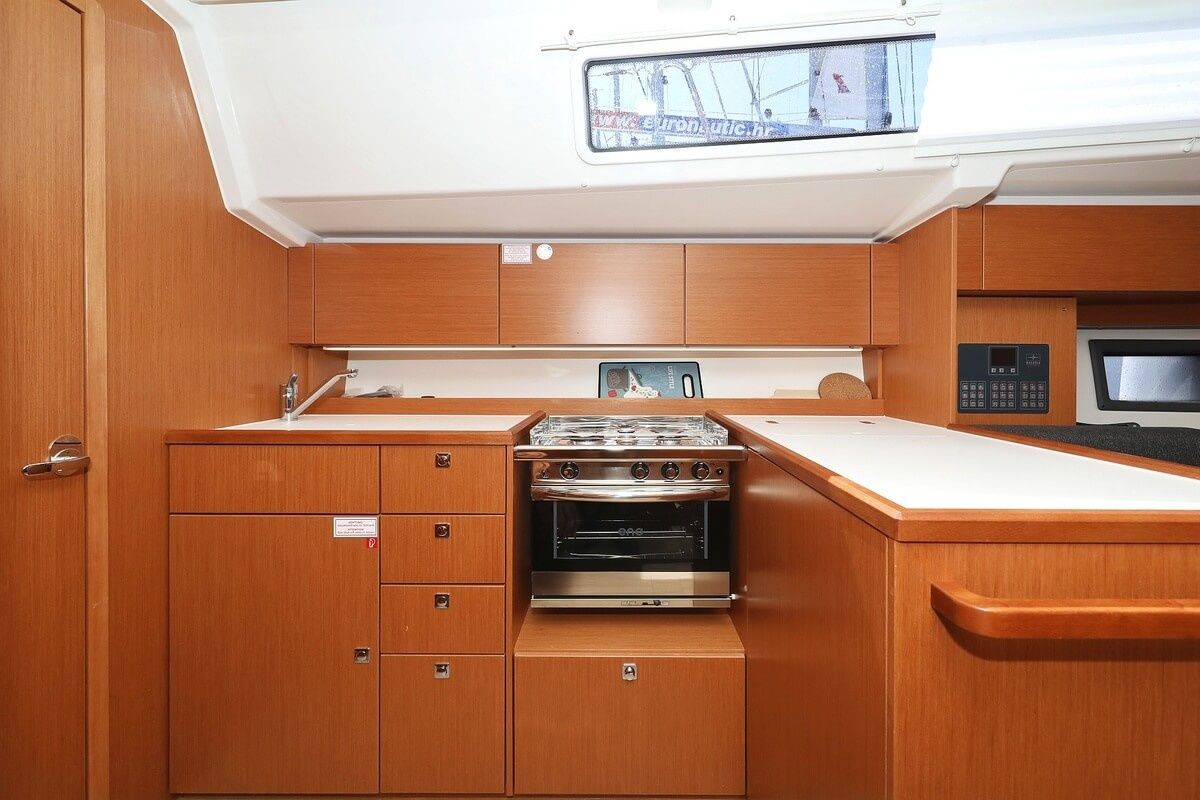 Bavaria C38 | WioSam