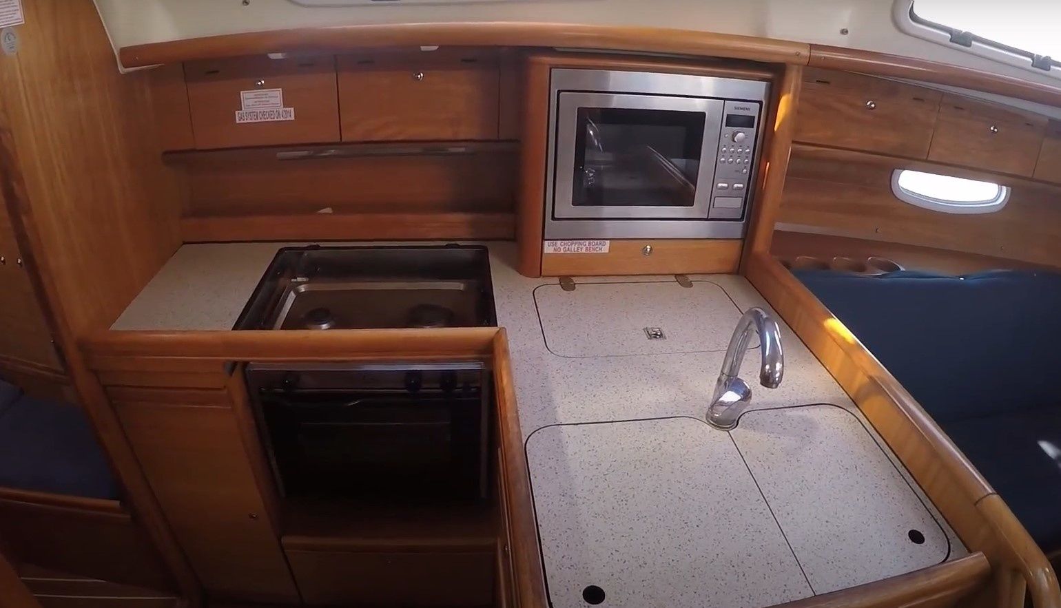 Bavaria Cruiser 34 | Evi