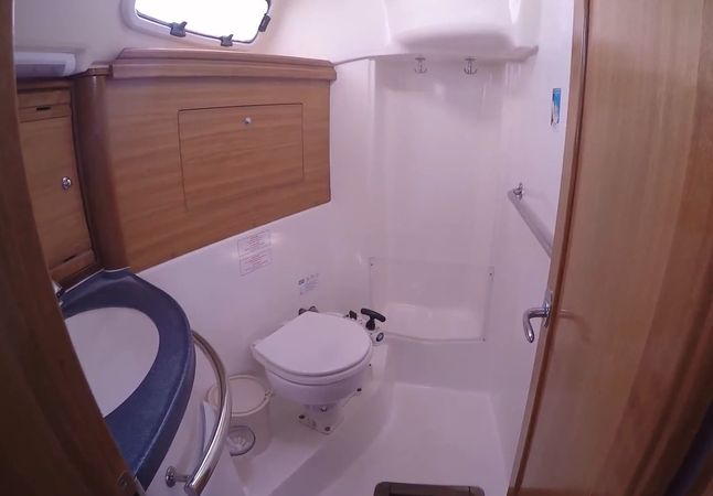 Bavaria Cruiser 34 | Evi