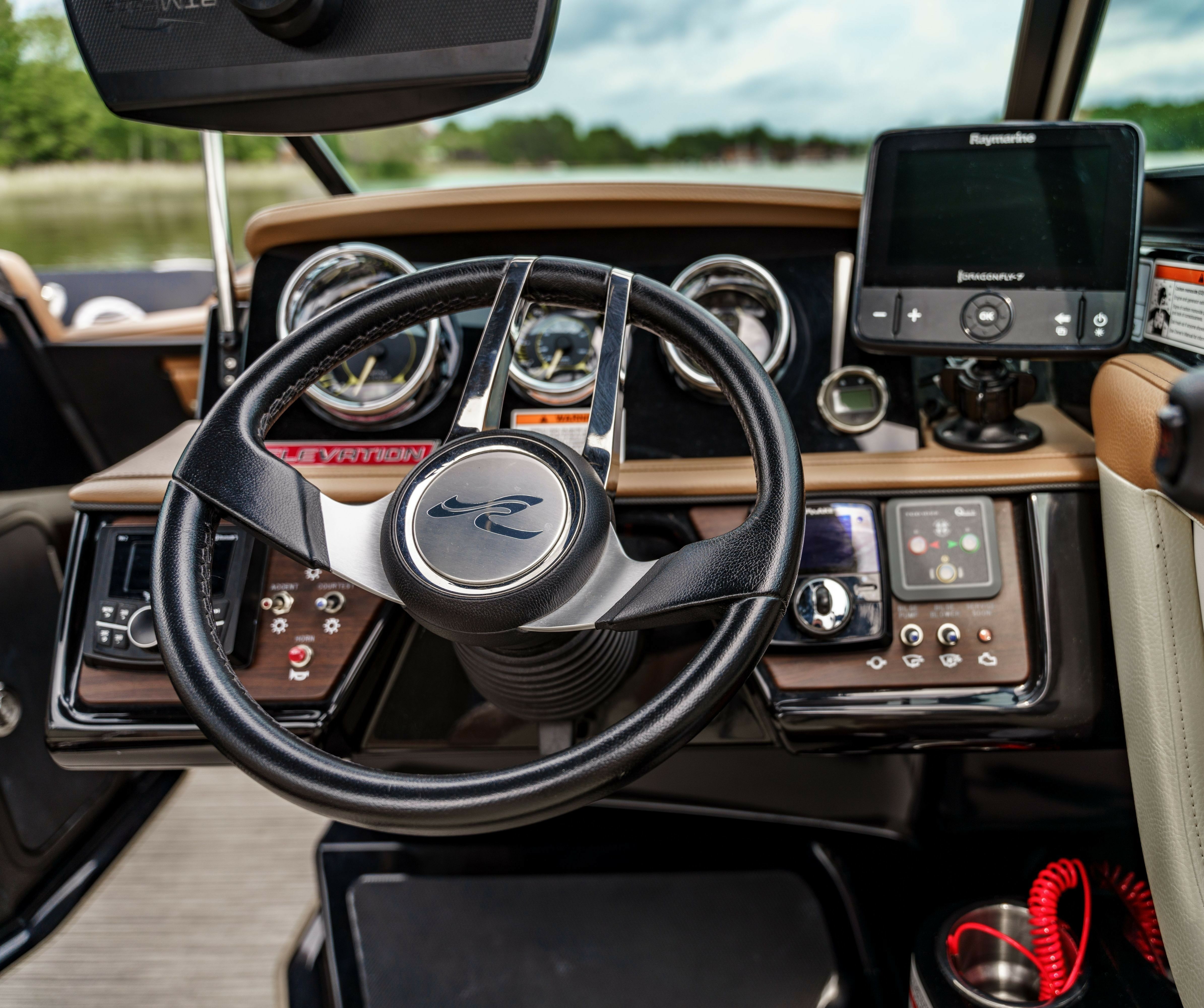 Sea Ray 210 | Lisowczycy 3