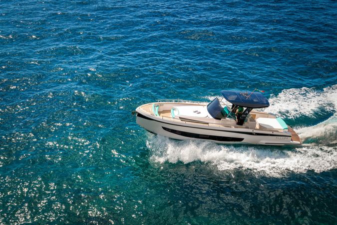 Allure 38 | Sweet Life