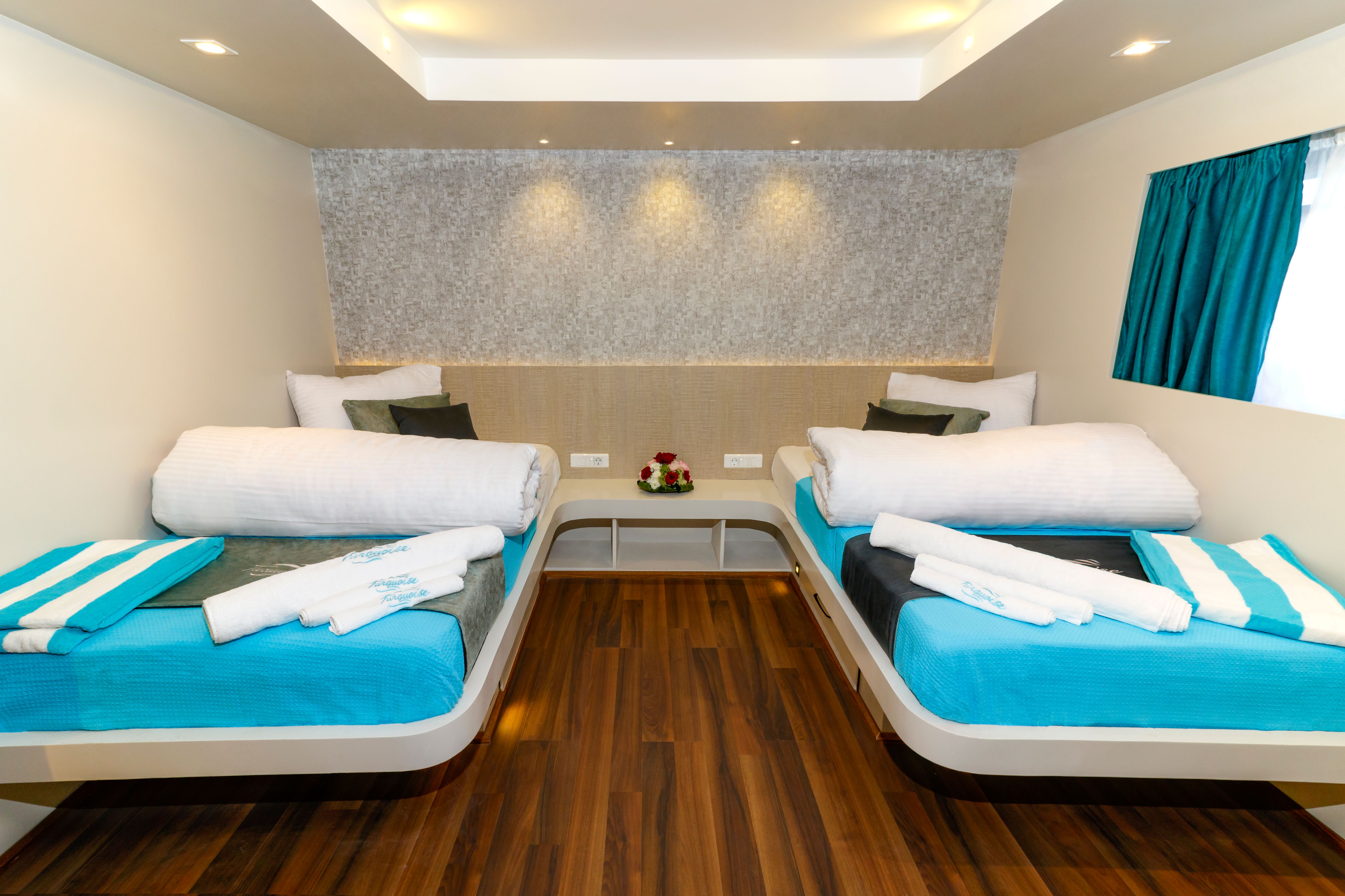 Custom Built 45 | Turquoise