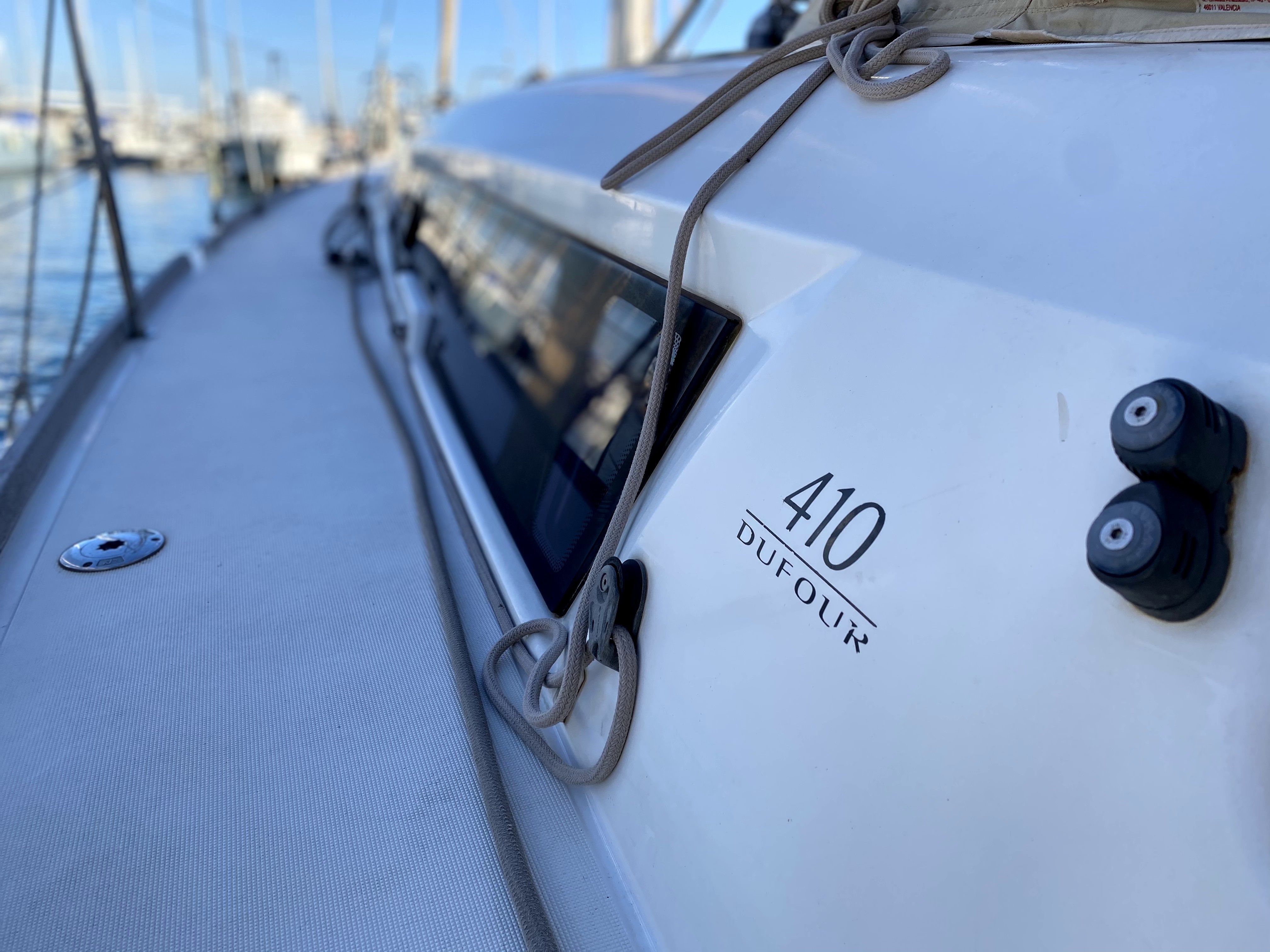 Dufour 410 | Amor Foll