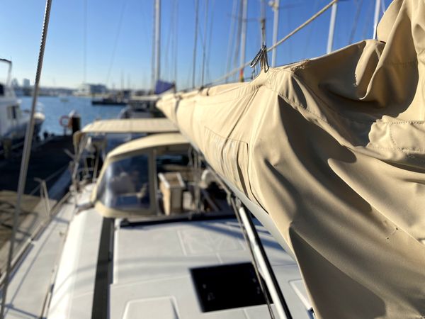 Dufour 410 | Amor Foll