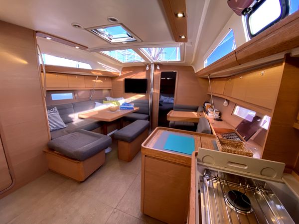 Dufour 410 | Amor Foll