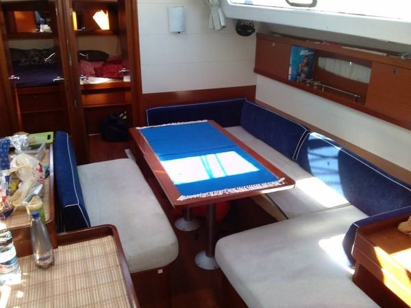 Beneteau Oceanis 50 | Flying Colours