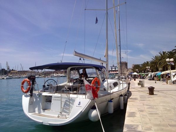 Beneteau Oceanis 50 | Flying Colours