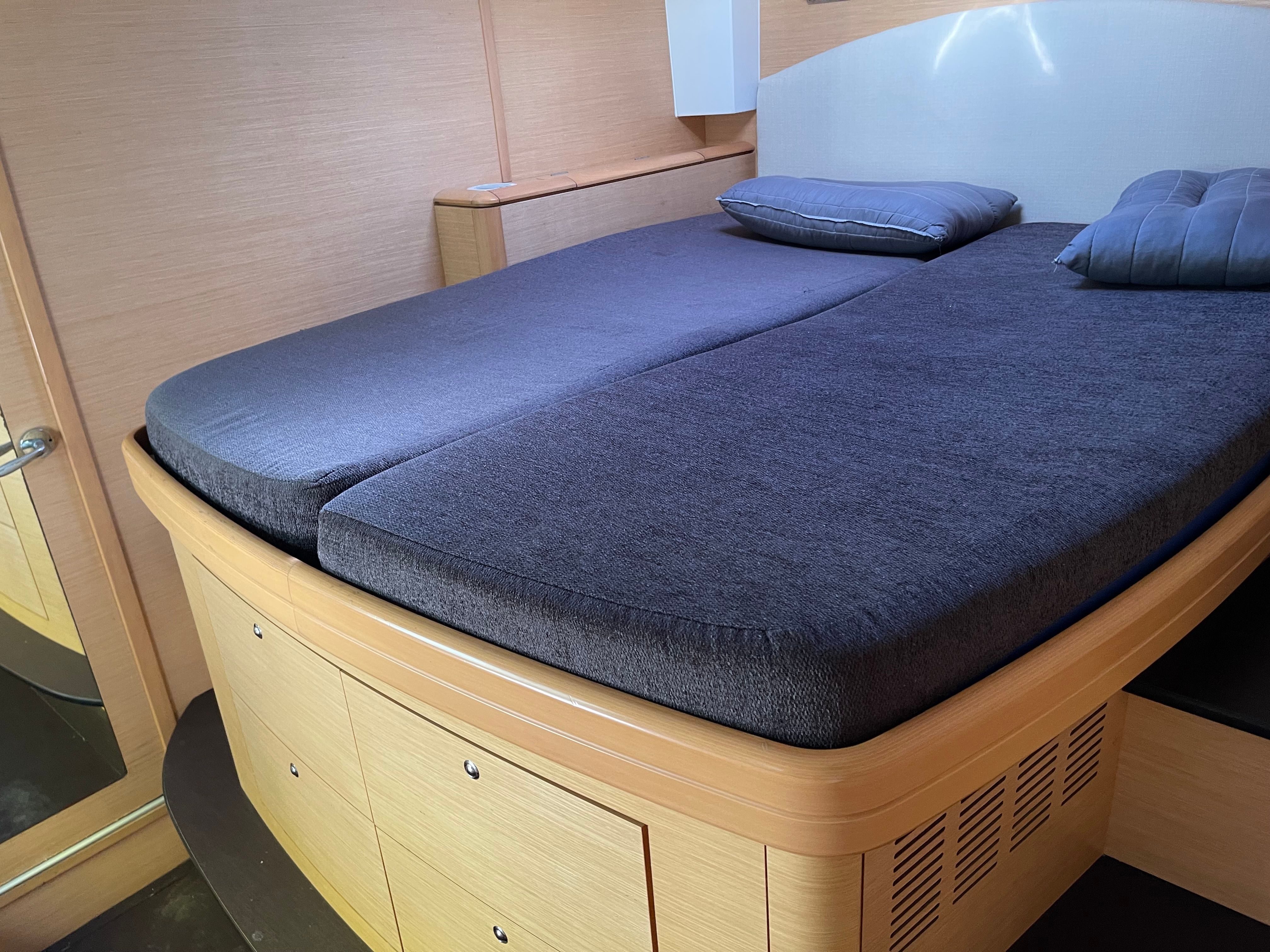 Lagoon 500 | Mystique 2