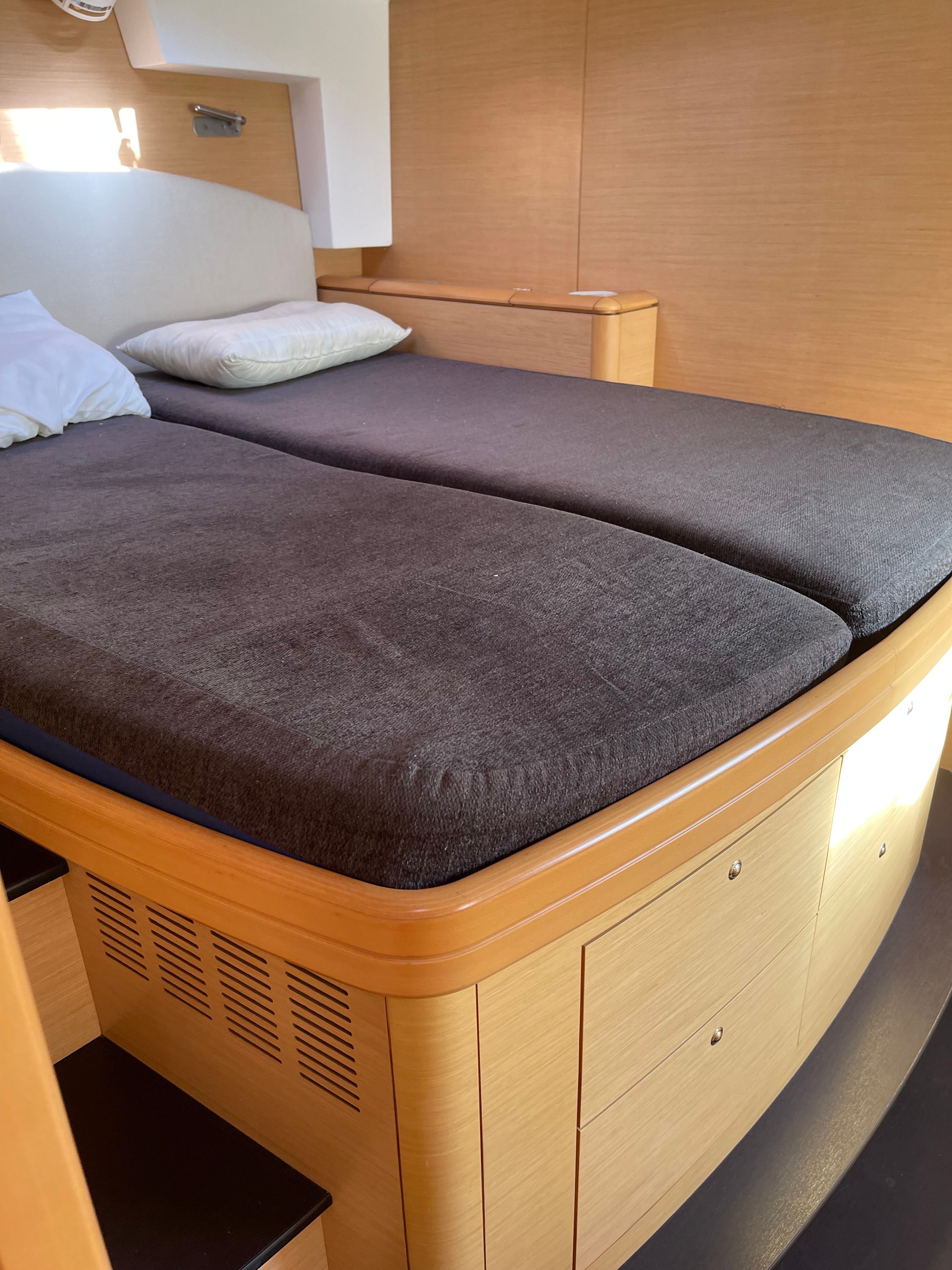 Lagoon 500 | Mystique 2