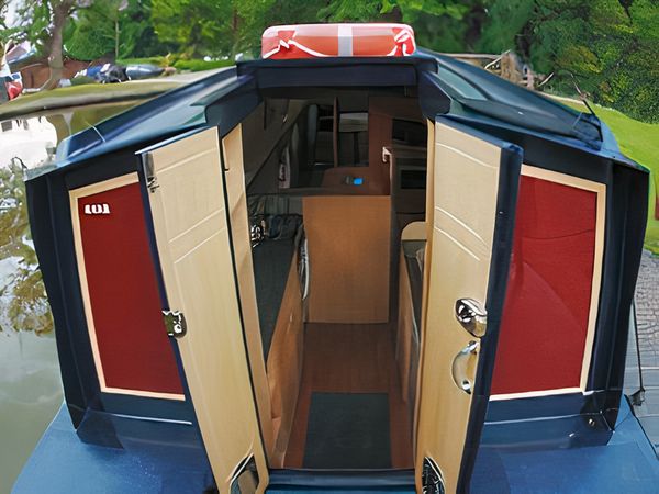 Princess Narrow Boat 2 | Napton 1