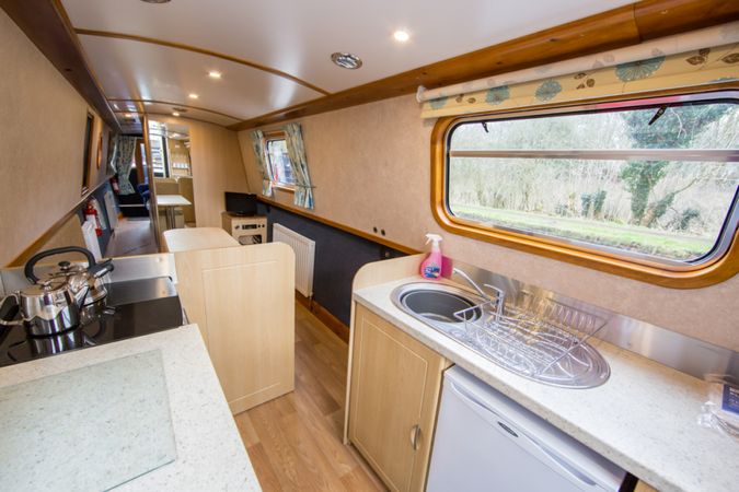 Princess Narrow Boat 2 | Napton 1