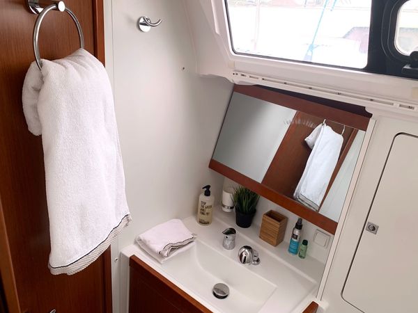 Beneteau Oceanis 48 | Alisa