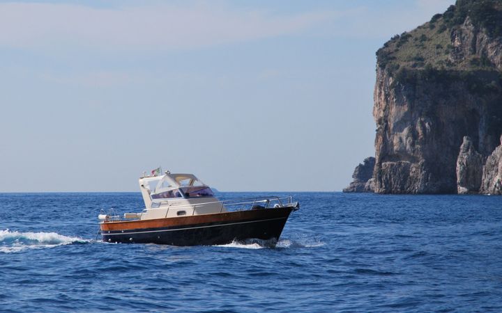 Fratelli Aprea 7.50 | Lupa