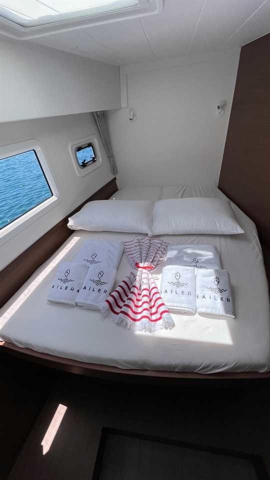 Lagoon 42 | Liquid Asset