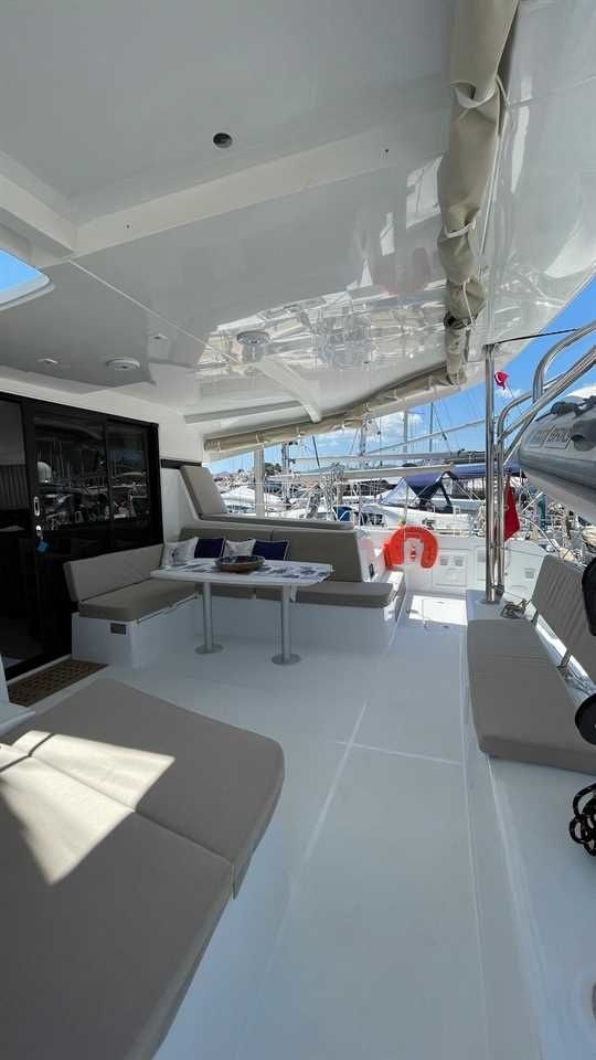 Lagoon 42 | Liquid Asset