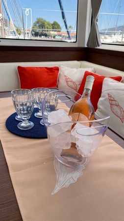 Lagoon 42 | Liquid Asset