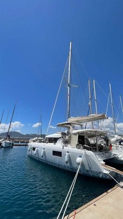 Lagoon 42 | Liquid Asset