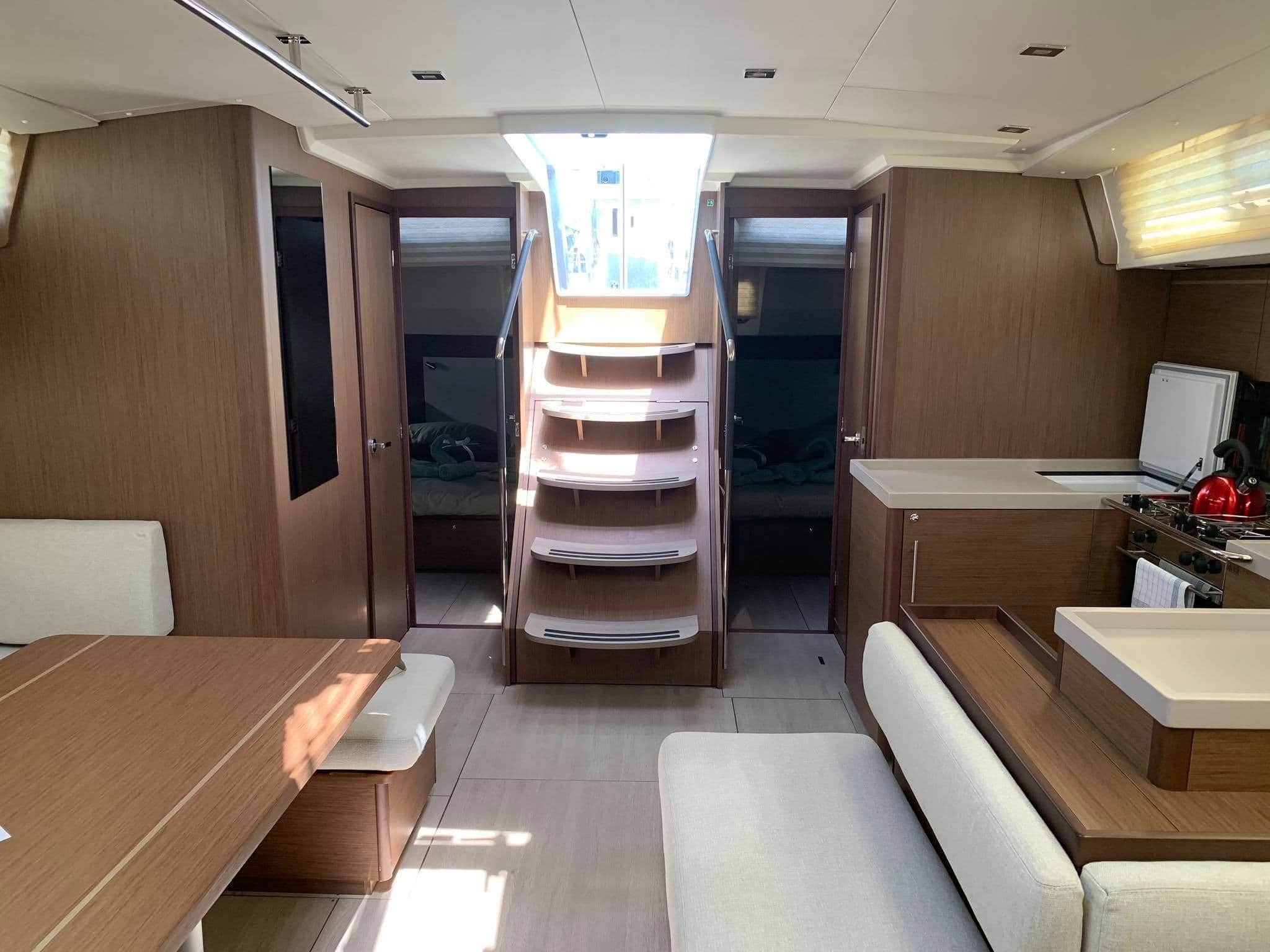 Beneteau Oceanis 51.1 | Elise