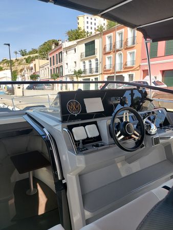 Jeanneau Cap Camarat 9.0 CC | Menorcamar 10