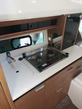 Jeanneau Cap Camarat 9.0 CC | Menorcamar 10