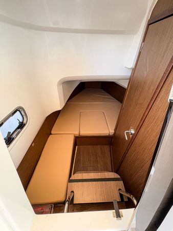 Jeanneau Cap Camarat 9.0 CC | Menorcamar 10