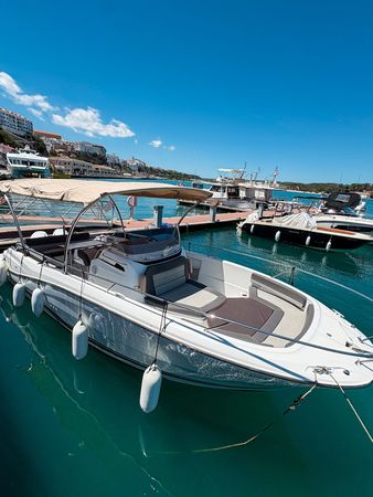 Jeanneau Cap Camarat 9.0 CC | Menorcamar 10
