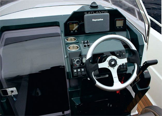 Atlantic Marine 670 | Open