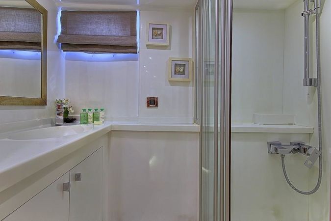 Custom Built 91 | Blanco