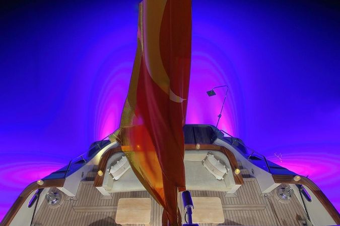 Custom Built 91 | Blanco