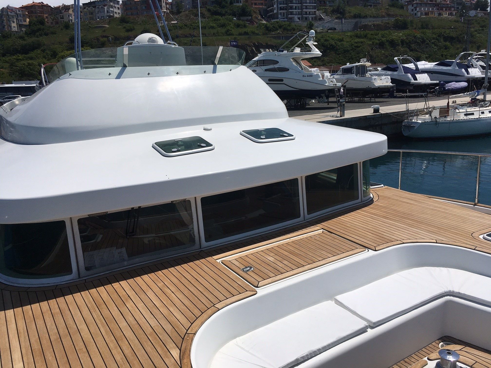 Lagoon Power 43 | Blue Dream