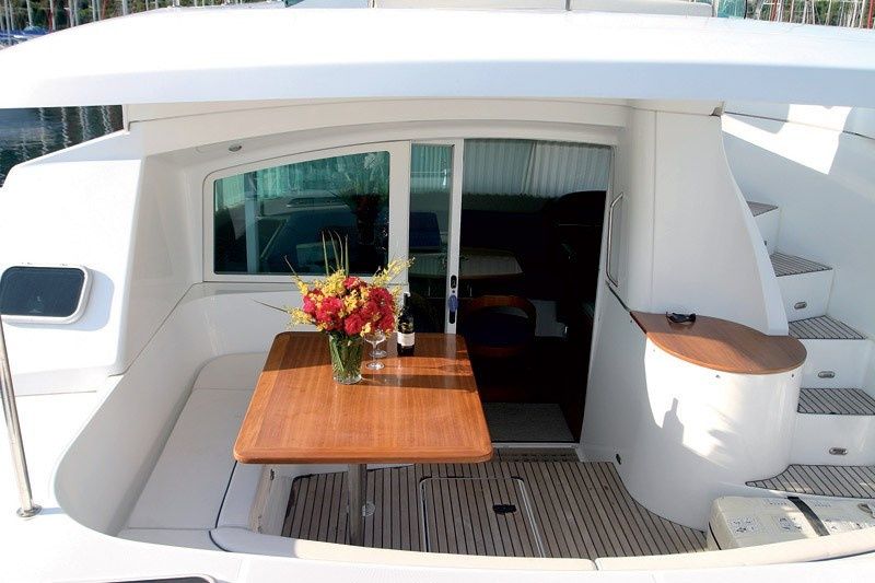 Lagoon Power 43 | Blue Dream