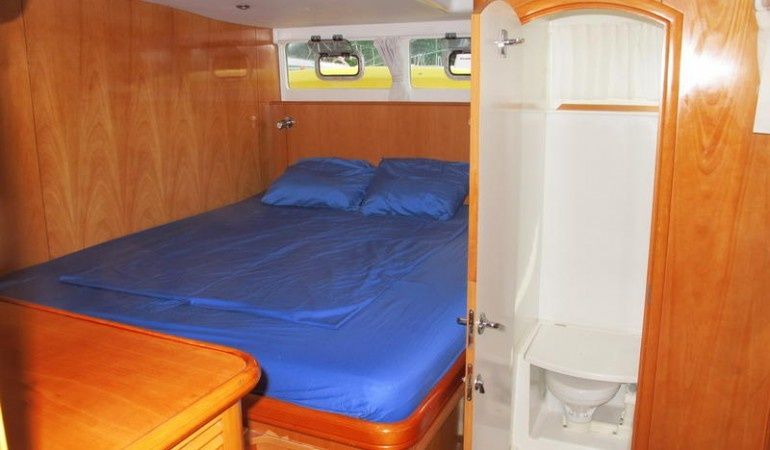 Lagoon Power 43 | Blue Dream