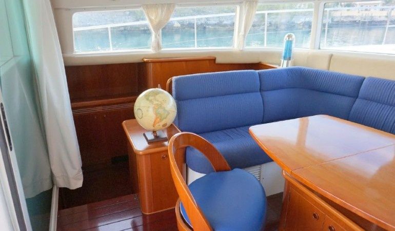 Lagoon Power 43 | Blue Dream