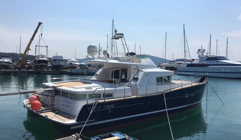 Lagoon Power 43 | Blue Dream