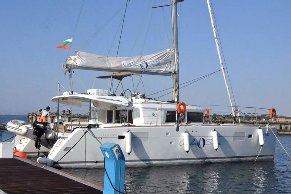 Fountaine Pajot Helia 44 | Paradise Sailing