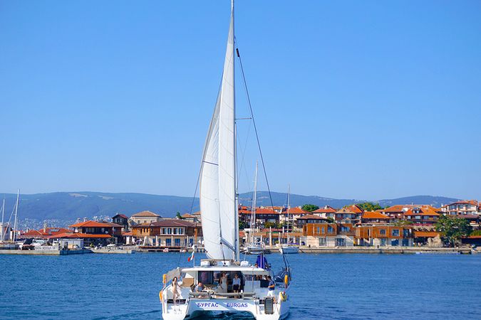 Fountaine Pajot Helia 44 | Paradise Sailing