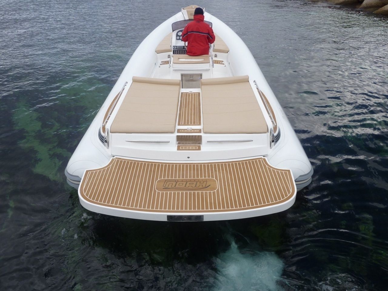 Noah Battelli 29 | Noah Light