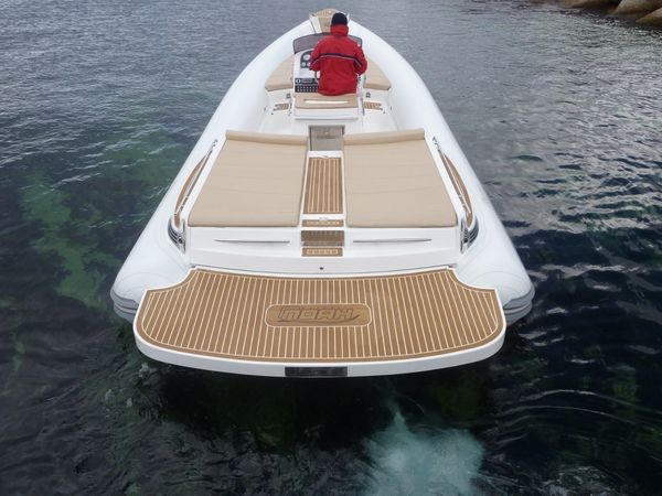 Noah Battelli 29 | Noah Light