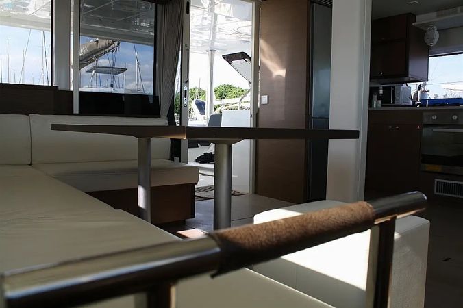Lagoon 52 F | Cala Luna