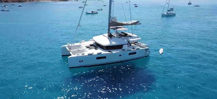 Lagoon 52 F | Cala Luna